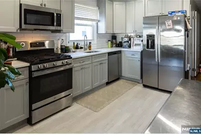 226 Webster Avenue, Jersey City, NJ 07307 - Photo 28