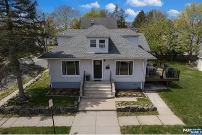 138 Summit Avenue, New Milford, NJ 07646 - Photo 1