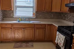 77 Morrell Pl, Garfield, NJ 07026 - Photo 4