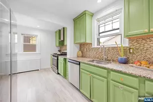 384 Woods Rd, Teaneck Township, NJ 07666 - Photo 4