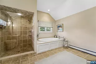 4 Conklin Ct, Allendale, NJ 07401 - Photo 38