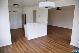 26 Millie Ln 1102, East Hanover Township, NJ 07936 - Photo 6