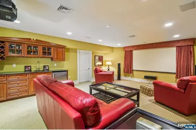 7 Jean Drive, Englewood Cliffs, NJ 07632 - Photo 40