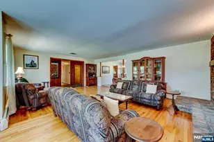 35 Payson Rd, Pequannock Township, NJ 07440 - Photo 8