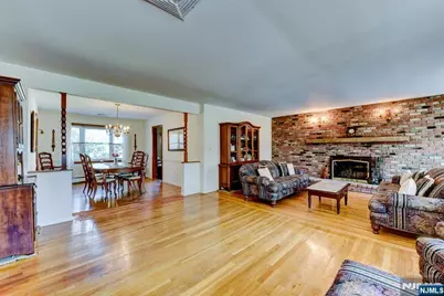 35 Payson Road, Pequannock Township, NJ 07440 - Photo 6