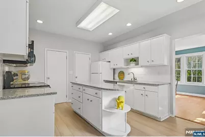 519 Prospect Street, Nutley, NJ 07110 - Photo 8