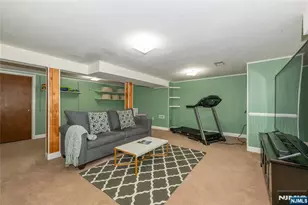 1092 Robin Rd, Hillsborough Township, NJ 08844 - Photo 36