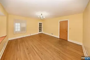 115 Center St, Pompton Lakes, NJ 07442 - Photo 6