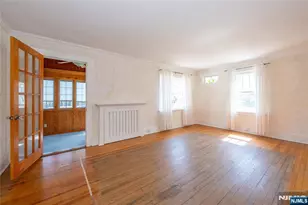 41 Center St, Midland Park, NJ 07432 - Photo 8