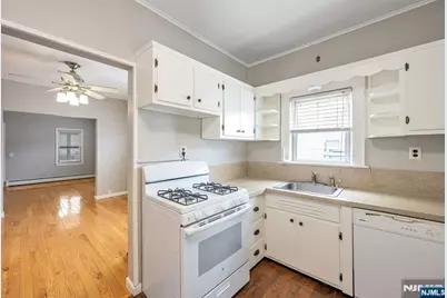20 Catherine Avenue, Saddle Brook Township, NJ 07663 - Photo 12