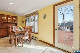 30 Lincoln Pl, Waldwick, NJ 07463 - Photo 10