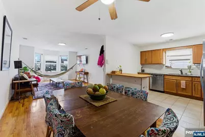 286 Broad Street, Newark, NJ 07104 - Photo 12
