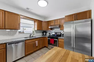 286 Broad St, Newark, NJ 07104 - Photo 8