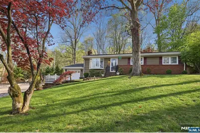 97 Ramapo Hills Boulevard, Oakland, NJ 07436 - Photo 2