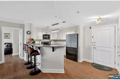 54 Polifly 103 #103, Hackensack, NJ 07601 - Photo 4