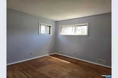 11 White Birch Avenue, Pequannock Township, NJ 07444 - Photo 10