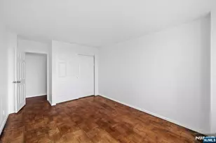 2000 Linwood Ave 14Y, Fort Lee, NJ 07024 - Photo 12