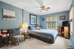 394 Burlington Rd, Paramus, NJ 07652 - Photo 22