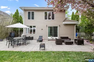 394 Burlington Rd, Paramus, NJ 07652 - Photo 28