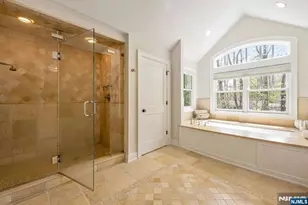 8 Mill Glen Ct, Upper Saddle River, NJ 07458 - Photo 32