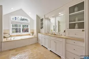 8 Mill Glen Ct, Upper Saddle River, NJ 07458 - Photo 30