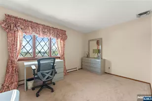 72 Pilgrim Dr, Clifton, NJ 07013 - Photo 20