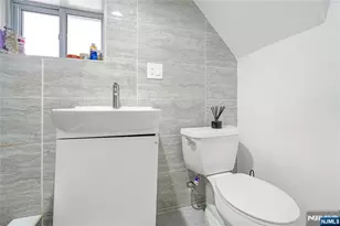 728 Devon St, Kearny, NJ 07032 - Photo 22