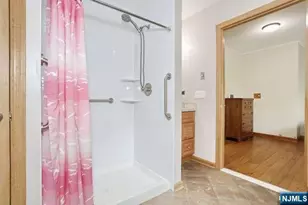 405 Terhune Ave, Paramus, NJ 07652 - Photo 16