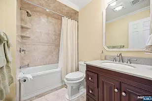 137 S Maple Ave B, Park Ridge, NJ 07656 - Photo 14