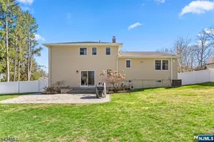 15 Stuckler Ln, Wayne, NJ 07470 - Photo 30