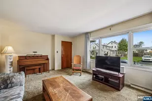 31 Division St, Bloomfield, NJ 07003 - Photo 6