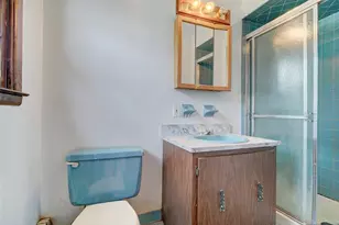 102 Gall Ct, Elmwood Park, NJ 07407 - Photo 14