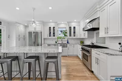 89 Myrtle Avenue, Millburn, NJ 07041 - Photo 14