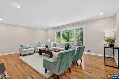 36 Thackeray Drive, Millburn, NJ 07078 - Photo 4
