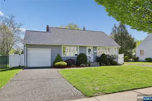 1005 Carnation Dr, New Milford, NJ 07646 - Photo 2