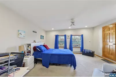 933 McCandless Place, Linden, NJ 07036 - Photo 16