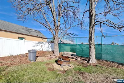 933 McCandless Place, Linden, NJ 07036 - Photo 30