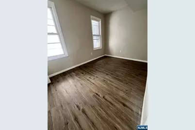 132 Mapes Avenue, Newark, NJ 07112 - Photo 20