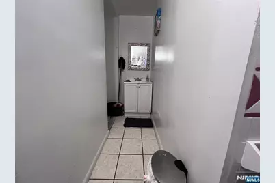 568 14th Avenue, Paterson, NJ 07504 - Photo 16