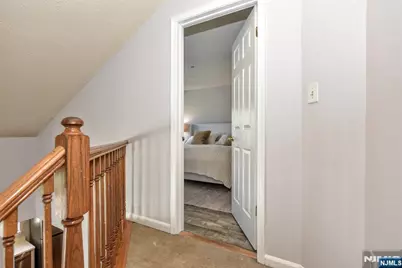 1069 Cambridge Court, Mahwah, NJ 07430 - Photo 20