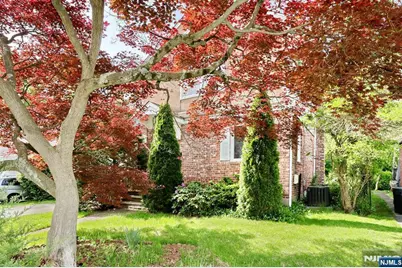 163 Monroe Avenue, River Edge, NJ 07661 - Photo 34
