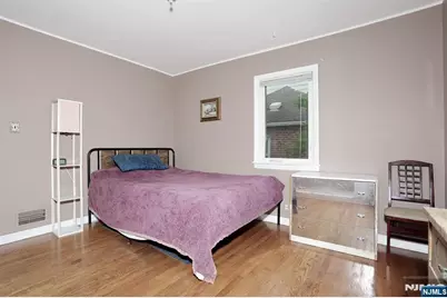 163 Monroe Avenue, River Edge, NJ 07661 - Photo 16