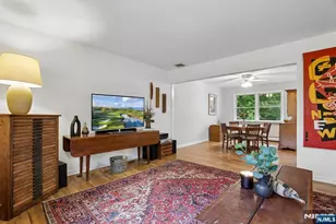 32 Addison Pl, Ramsey, NJ 07446 - Photo 4