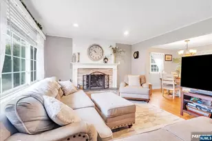 1 Sanders Ct, West Milford, NJ 07480 - Photo 4