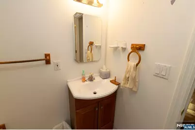 234 Palisade Avenue, Emerson, NJ 07630 - Photo 28