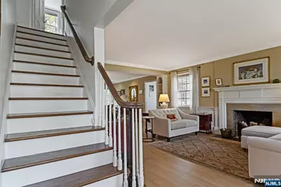 60 Oak Avenue, Tenafly, NJ 07670 - Photo 4