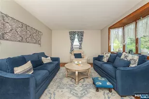 31 Stanley Ct, North Haledon, NJ 07508 - Photo 14