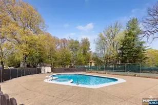 44 Holiday Ct, River Vale Township, NJ 07675 - Photo 38