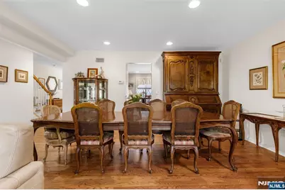 44 Holiday Court, River Vale Township, NJ 07675 - Photo 16