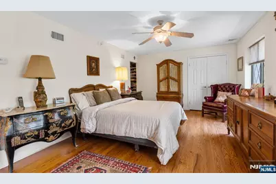 44 Holiday Court, River Vale Township, NJ 07675 - Photo 22